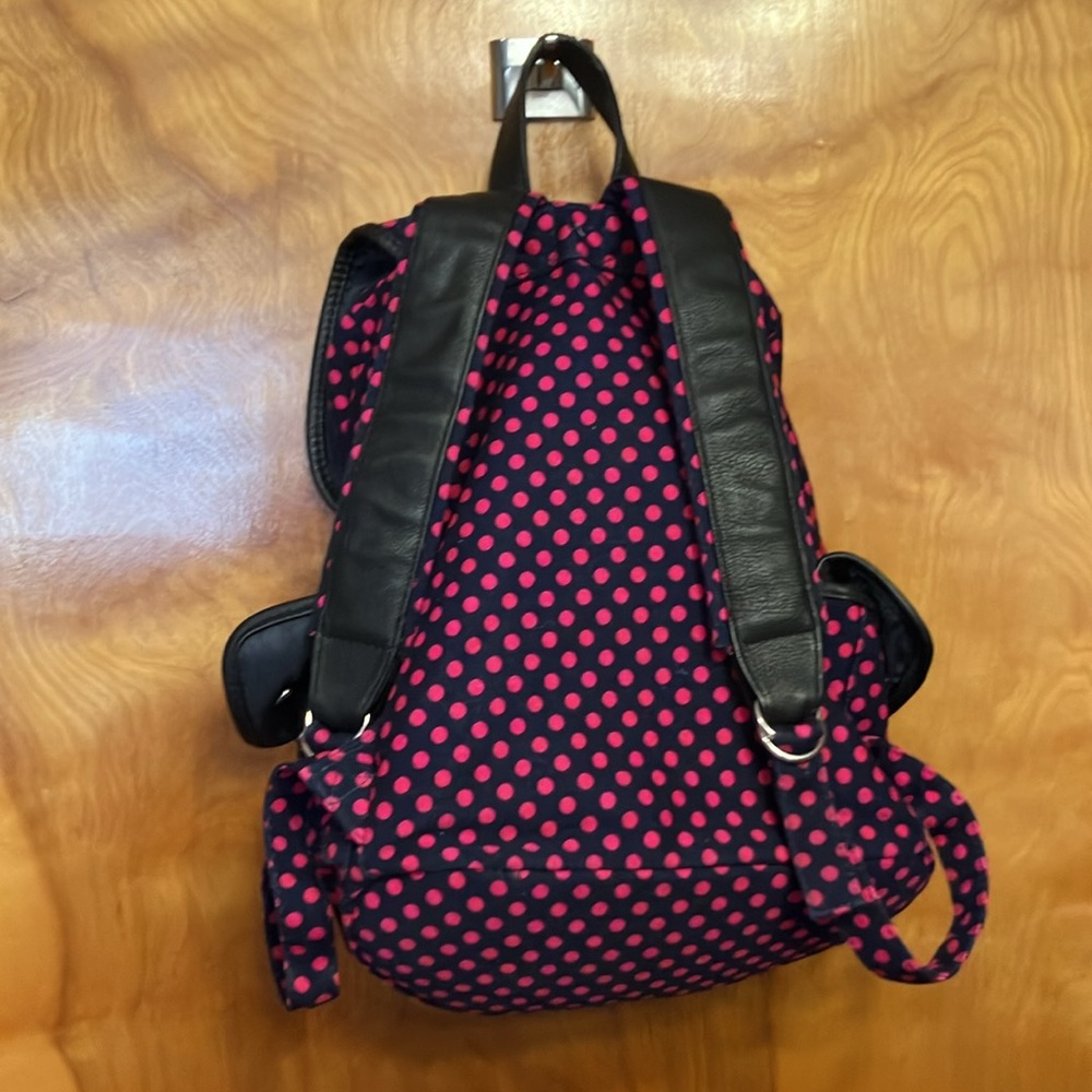 CANDIES. NAVY & PINK BACKPACK. POCKETS ON SIDE. VERY CLEAN. GOOD FOR TRAVEL. EUC - Picture 8 of 14
